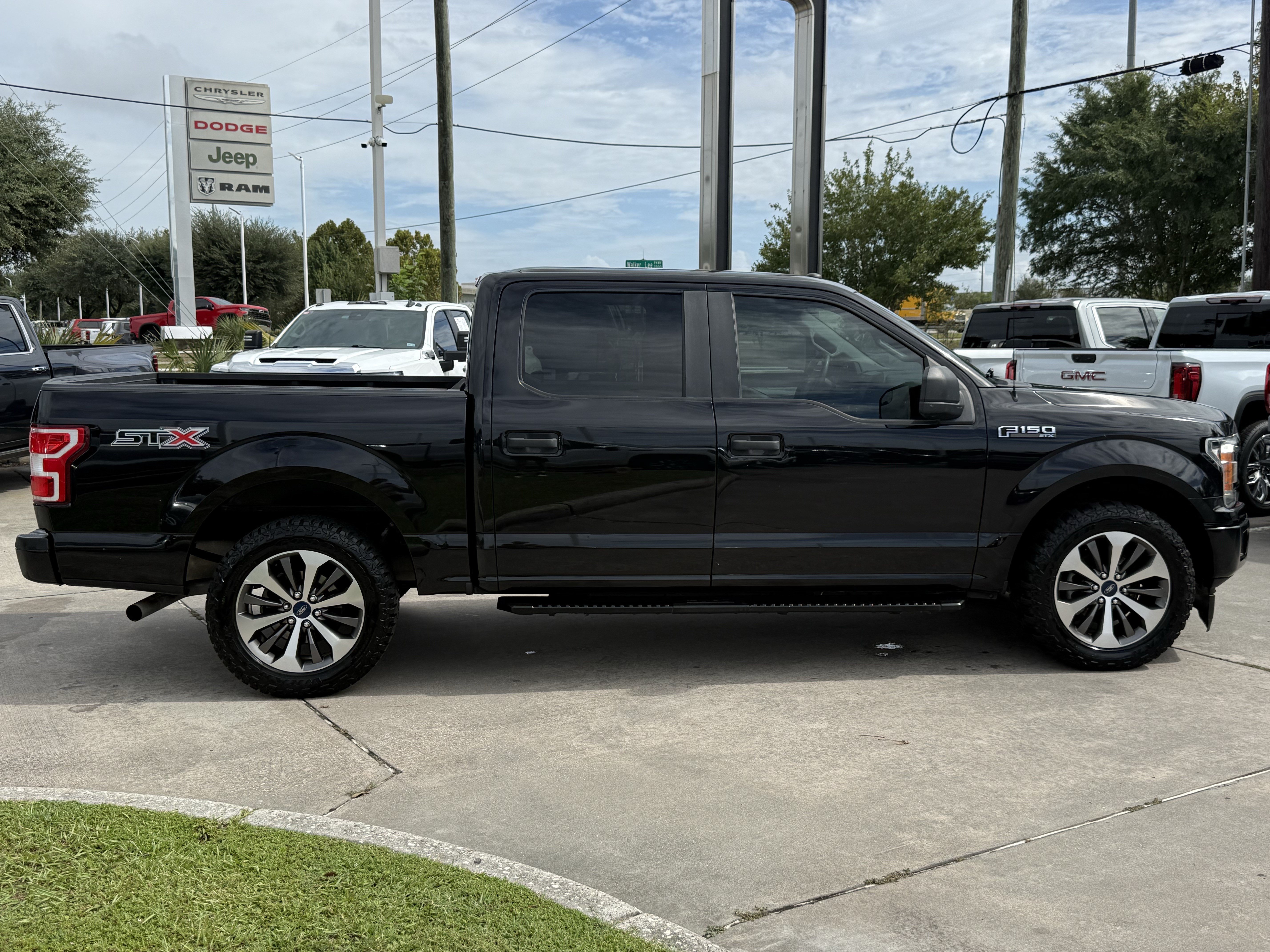 Used 2019 Ford F150 XL w/ Equipment Group 101A Mid RWD image 3