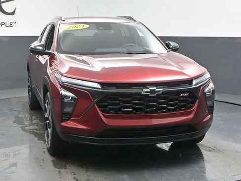 Used 2024 Chevrolet Trax RS FWD image 51