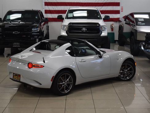 Used 2018 MAZDA MX-5 Miata RF Grand Touring image 22