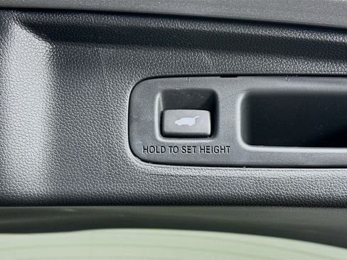 Used 2025 Honda CR-V EX-L image 29
