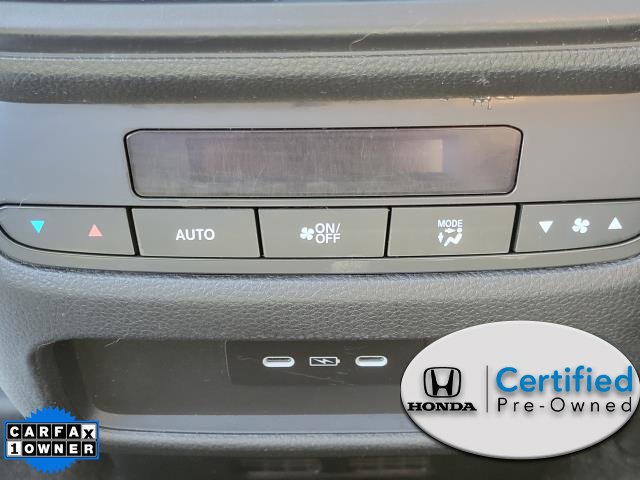 Certified 2024 Honda Pilot Touring image 17