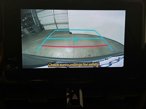 Certified 2024 Toyota Corolla Cross LE image 14