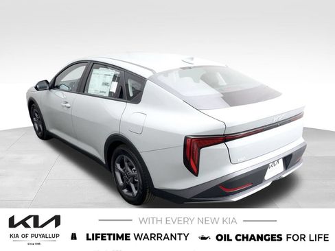 New 2026 Kia K4 FWD image 7