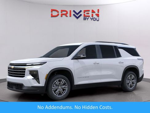 New 2026 Chevrolet Traverse LT w/ Driver Confidence Package image 1