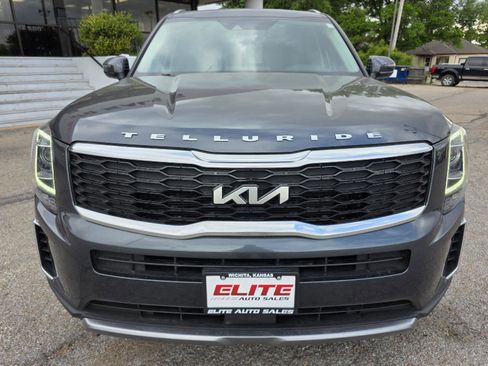 Used 2022 Kia Telluride S AWD/4WD image 2