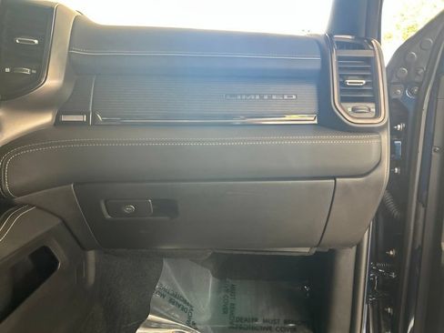 Used 2024 RAM 2500 Limited AWD/4WD image 31