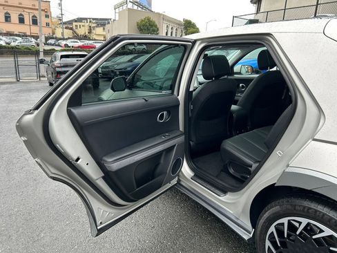 Used 2023 Hyundai Ioniq 5 Limited image 59