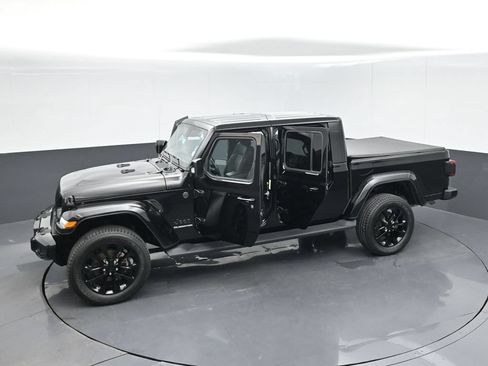 Used 2022 Jeep Gladiator Overland AWD/4WD image 56