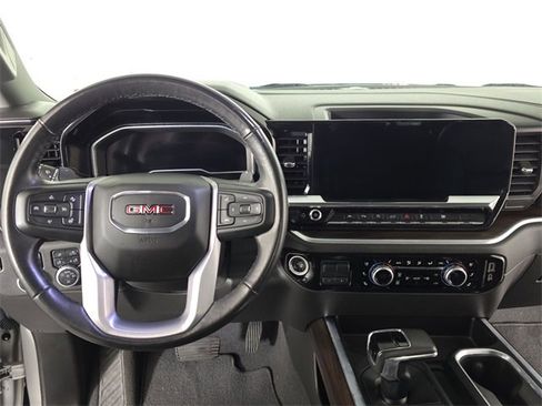 Used 2022 GMC Sierra 1500 SLT w/ SLT Premium Plus Package image 12