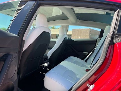 Used 2023 Tesla Model 3 Standard Range image 20