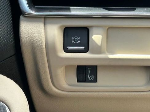 Used 2025 Cadillac CT5 Premium Luxury image 21