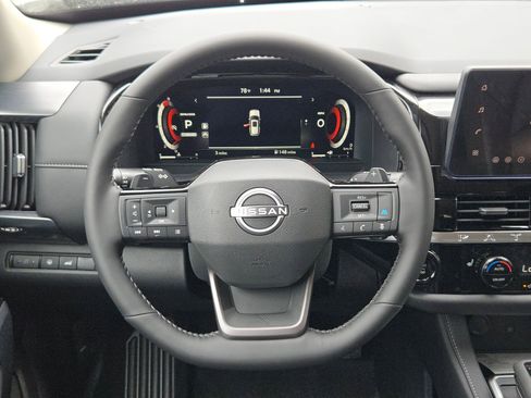 New 2026 Nissan Pathfinder SL FWD image 16