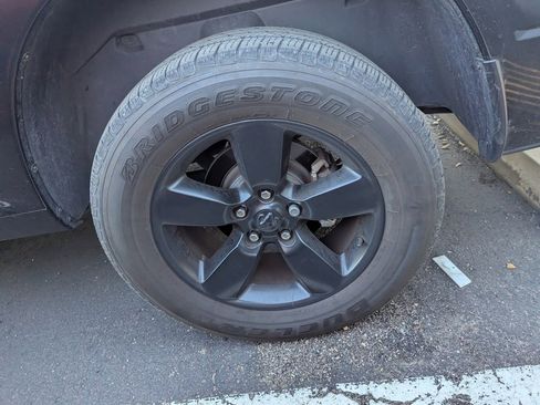 Used 2019 RAM 1500 Big Horn image 7