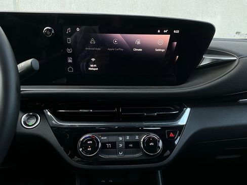 Used 2025 Buick Envista Sport Touring image 25