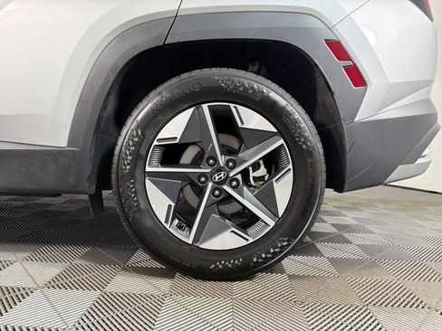 Used 2025 Hyundai Tucson SEL FWD image 10