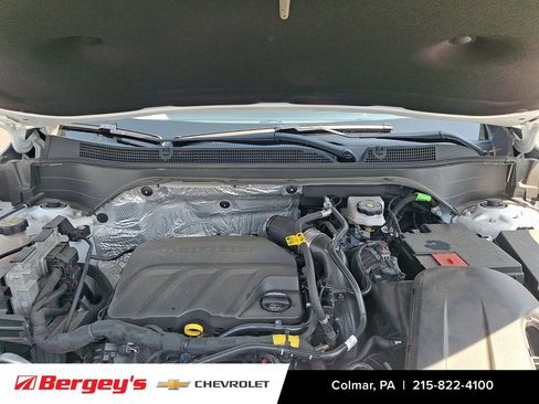 Certified 2025 Chevrolet Trax RS w/ Driver Confidence Package FWD image 29