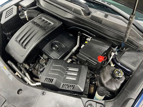 Used 2017 Chevrolet Equinox LS FWD image 28