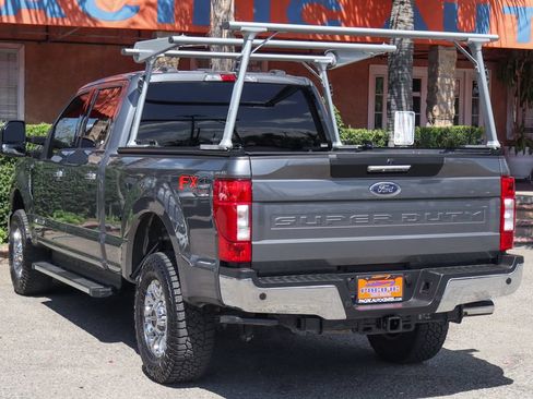 Used 2021 Ford F250 XLT w/ XLT Premium Package AWD/4WD image 6