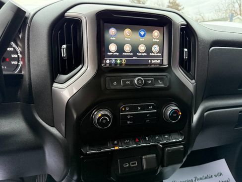 Used 2021 Chevrolet Silverado 1500 Custom image 24