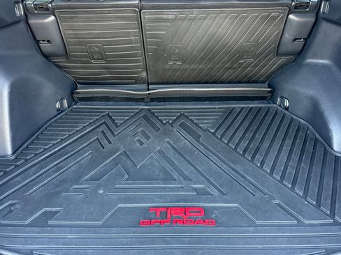 Certified 2021 Toyota RAV4 TRD Off-Road AWD/4WD image 15