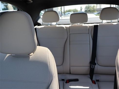 Used 2024 Mercedes-Benz C 300 Sedan image 15