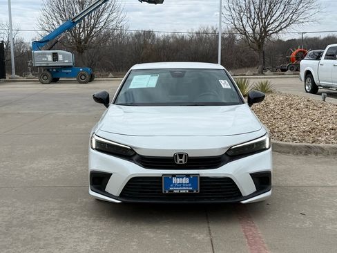 Used 2024 Honda Civic Sport image 8
