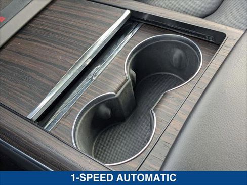 Used 2023 Tesla Model X AWD/4WD image 18