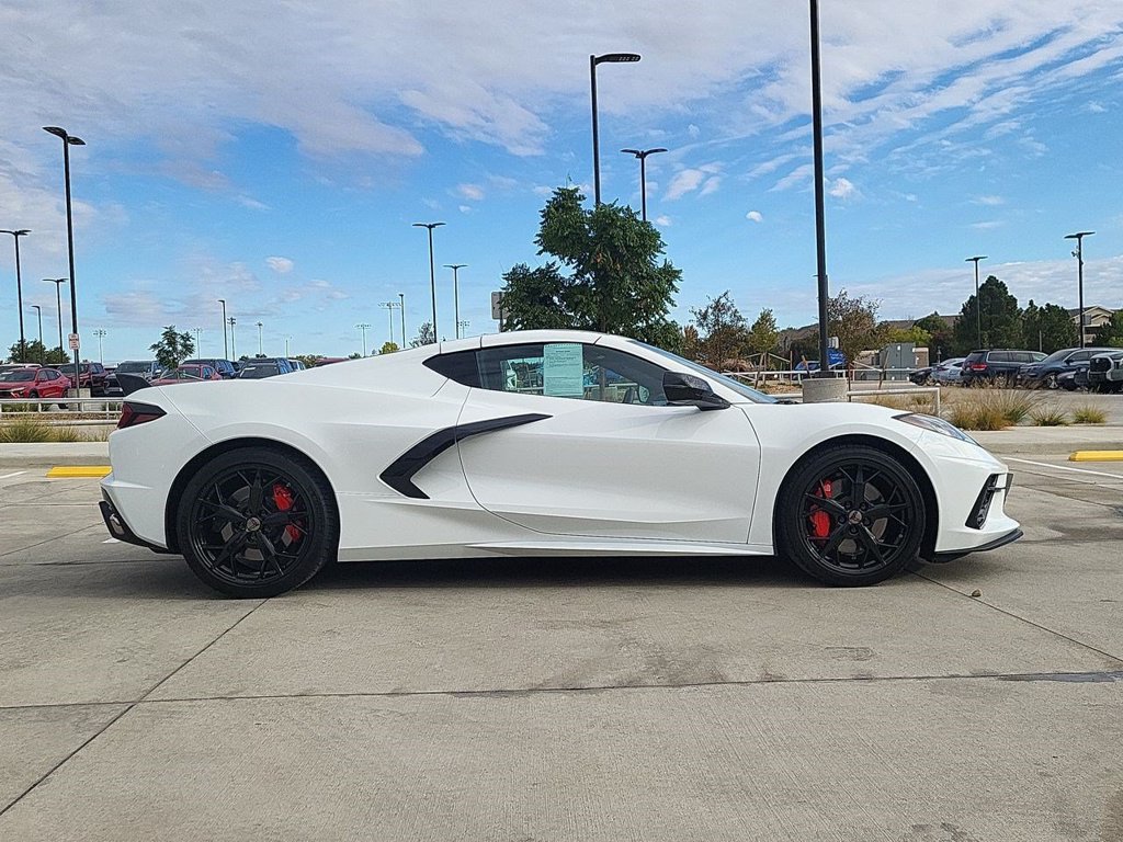 Used 2021 Chevrolet Corvette Stingray Preferred Cpe w/ Z51 Performance Package RWD image 9
