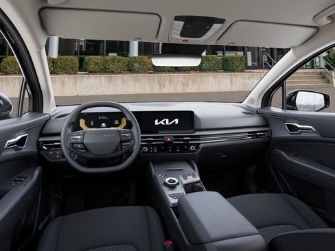 New 2026 Kia Sportage LX FWD image 15