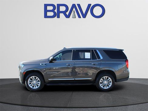 Used 2021 GMC Yukon SLT image 8