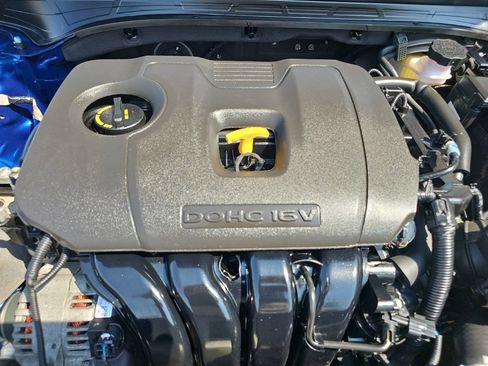 Used 2023 Kia Forte LXS w/ LXS Technology Package FWD image 36