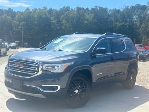 Used 2019 GMC Acadia SLT image 2