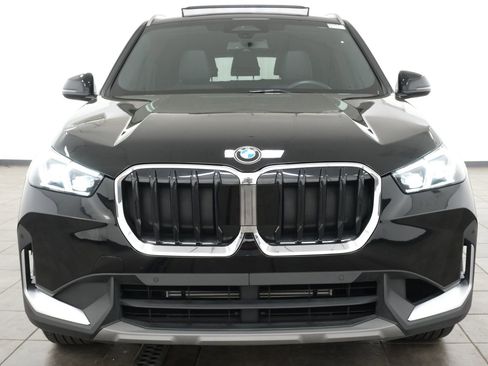 Used 2023 BMW X1 xDrive28i w/ Convenience Package AWD/4WD image 7
