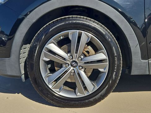 Used 2015 Hyundai Santa Fe GLS w/ Option Group 02 image 12