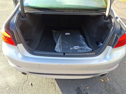 Used 2019 BMW 530i xDrive w/ Convenience Package image 29