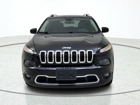 Used 2015 Jeep Cherokee Limited w/ Trailer Tow Group FWD image 2