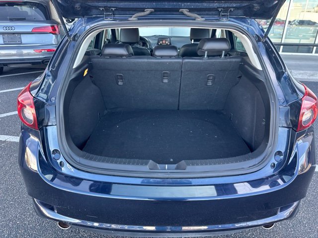 Used 2018 MAZDA MAZDA3 Touring FWD image 4