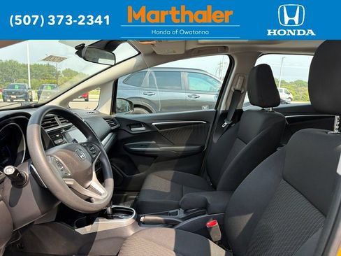 Used 2018 Honda Fit EX image 9