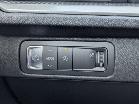 New 2026 Chevrolet Traverse LT w/ Driver Confidence Package FWD image 20