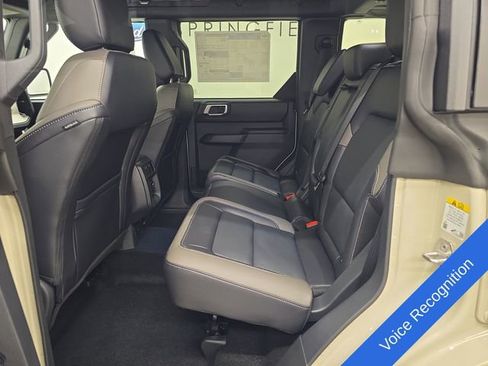 New 2026 Ford Bronco Outer Banks AWD/4WD image 21