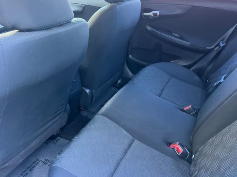 Used 2009 Toyota Corolla S image 4