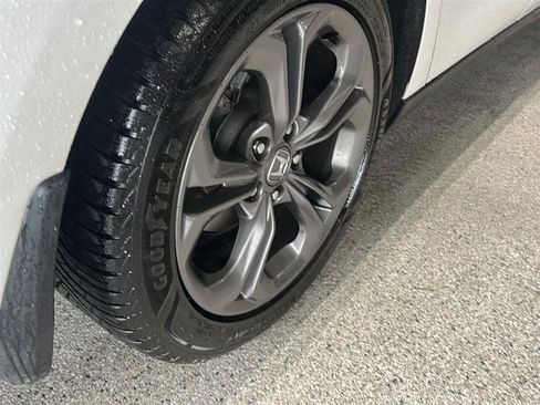 Used 2023 Honda Accord EX image 21