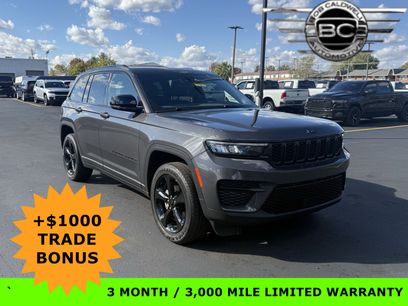 Used 2023 Jeep Grand Cherokee Altitude