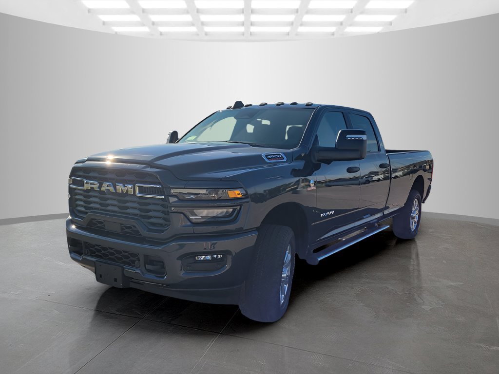 Used 2026 RAM 3500 Big Horn AWD/4WD image 5