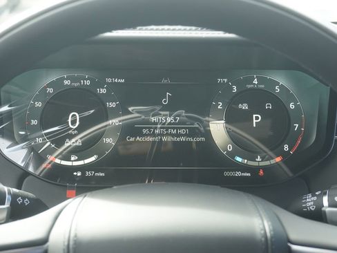 New 2026 Land Rover Range Rover SV AWD/4WD image 11
