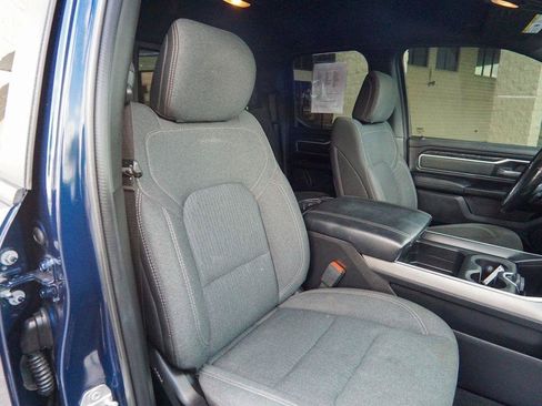Used 2019 RAM 1500 Big Horn AWD/4WD image 34