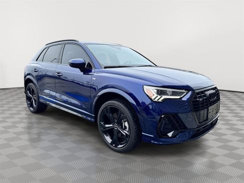 Certified 2023 Audi Q3 2.0T Premium Plus w/ Premium Plus Package AWD/4WD image 3
