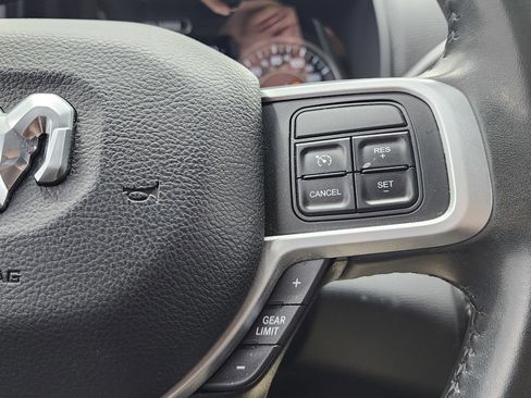 Used 2022 RAM 2500 Big Horn w/ Night Edition image 14