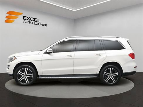 Used 2016 Mercedes-Benz GL 450 4MATIC w/ Premium I Package image 2