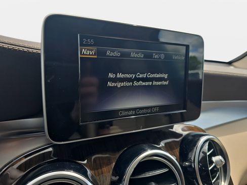 Used 2019 Mercedes-Benz GLC 43 AMG 4MATIC image 22